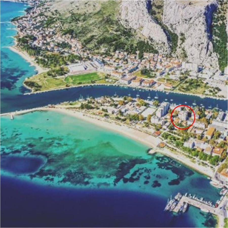 Apartman Center Omis Exterior photo