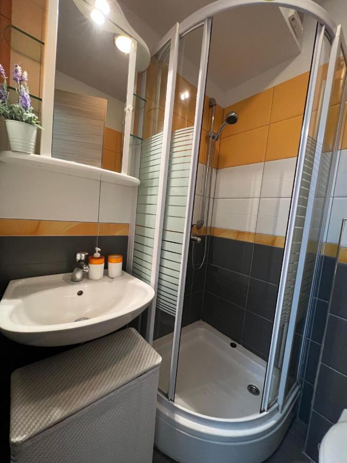 Apartman Center Omis Exterior photo